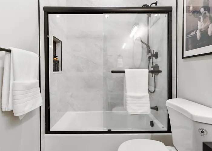 Boston Style 2Br2Bth / Near Boston + New Build